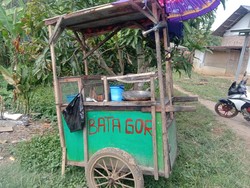 Penampakan Gerobak Batagor Saksi Bisu Predator Seks di Indramayu