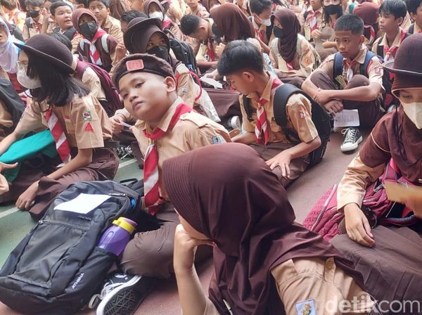 Suasana Hari Pertama MPLS di SMPN 43 Jakarta