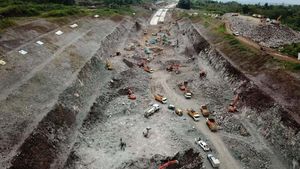 Intip Potret Tol Cisumdawu Diledakkan saat Proses Pembangunan