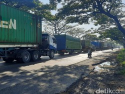 Info Lur! Jalan Pantura Pati Macet 4 Km Pagi Ini