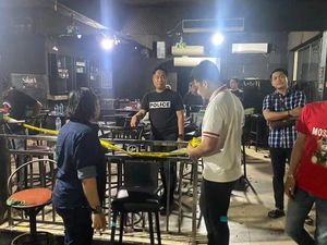 Perkara Miras Gratisan, 4 Pemuda Hajar Pengunjung Diskotek di Palembang Perkara Miras Gratisan, 4 Pemuda Hajar Pengunjung Diskotek di Palembang