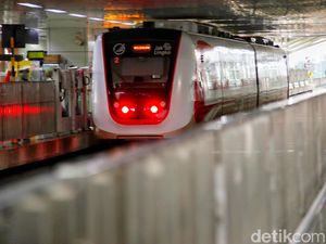 Akses Naik-Turun di Stasiun LRT Velodrome Berubah Per 17 November Akses Naik-Turun di Stasiun LRT Velodrome Berubah Per 17 November
