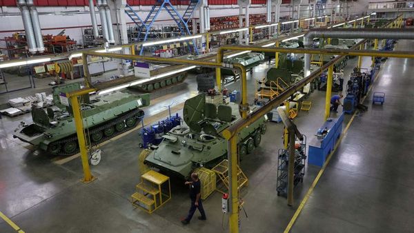 Melihat Pabrik Tank Rusia Untuk Perang dengan Ukraina