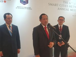 Mendagri Tito Beberkan 3 Langkah Jadikan Desa Pusat Ekonomi Baru Mendagri Tito Beberkan 3 Langkah Jadikan Desa Pusat Ekonomi Baru