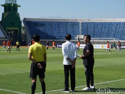 Jokowi Pantau Seleksi Timnas U-17 di Si Jalak Harupat