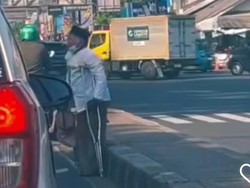 Dinsos Bogor Ungkap Pengemis Bertongkat Pura-pura Pincang Pernah Dirazia