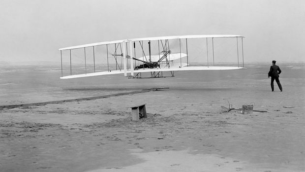 pesawat pertama Wright Brothers