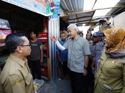 Ganjar Cek Revitalisasi Pasar Cuplik Sukoharjo, Target Rampung Akhir 2023