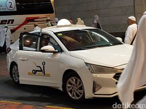 Naik Taksi di Saudi? Mesti Jago Nawar dan Lihat Waktu!
