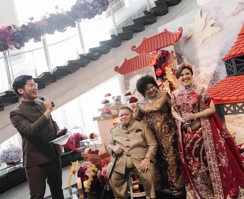 Pertunangan Tina Toon dan Daniel