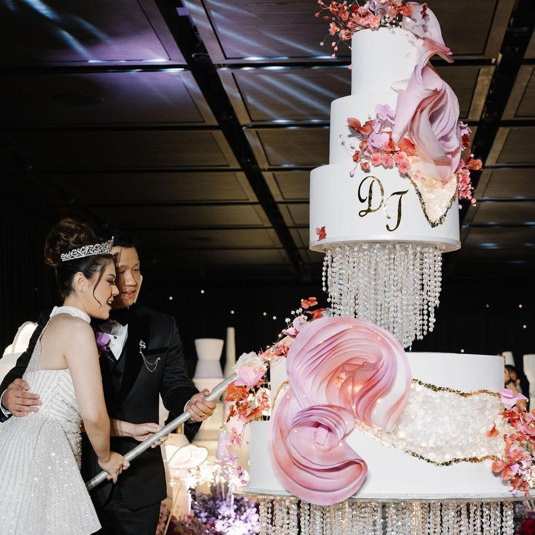 Tina Toon resmi menikah