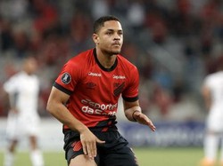 Harapan Xavi kepada Vitor Roque: Bisa Ikuti Jejak Messi