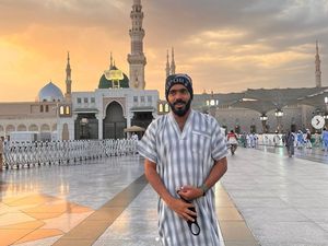 Kisah Alawi Naik Haji Jalan Kaki, Tempuh 8.649 Km Selama 382 Hari Kisah Alawi Naik Haji Jalan Kaki, Tempuh 8.649 Km Selama 382 Hari