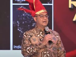 Anies Singgung Rumput JIS di Rakernas Apeksi