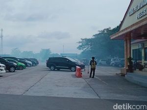 Mapolres Klaten dan Jalan Lingkar Diselimuti Asap, Ini Pemicunya