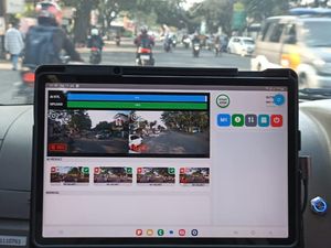 Ratusan Warga Kota Malang Tak Pakai Helm Terjaring Operasi Patuh Semeru