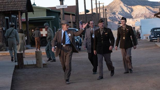 Rahasia Christopher Nolan di Balik Ledakan Bom Oppenheimer Tanpa CGI