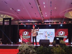 Ganjar Janji Berantas Korupsi di RI dan Lanjutkan Program Jokowi