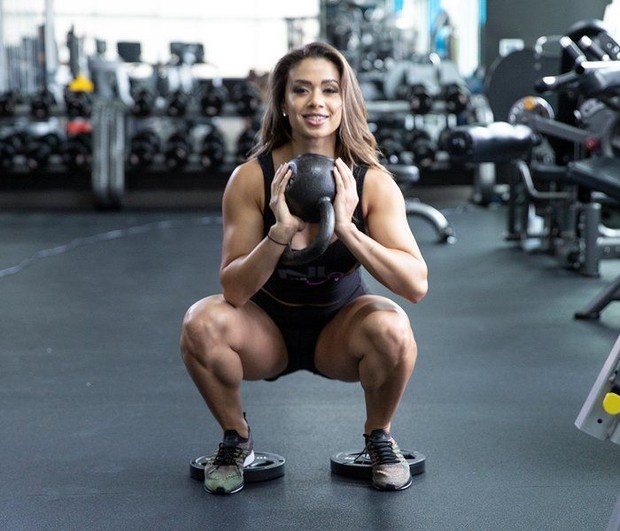 Goblet squat/ Foto: Pinterest.com/ Body Building Goblet squat