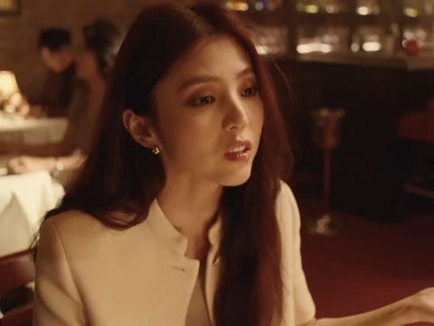 Han So Hee di teaser video 'Seven'