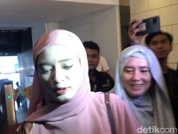 Inara Rusli Santuy saat Diperiksa Atas Laporan Tenri Anisa