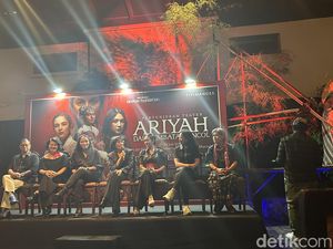 Ariyah dari Jembatan Ancol Ajak Pencinta Seni Tur Backstage hingga Temu Pemain Ariyah dari Jembatan Ancol Ajak Pencinta Seni Tur Backstage hingga Temu Pemain