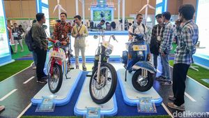 Mengunjungi Pameran Indonesia Energi Baru Terbarukan di BSD