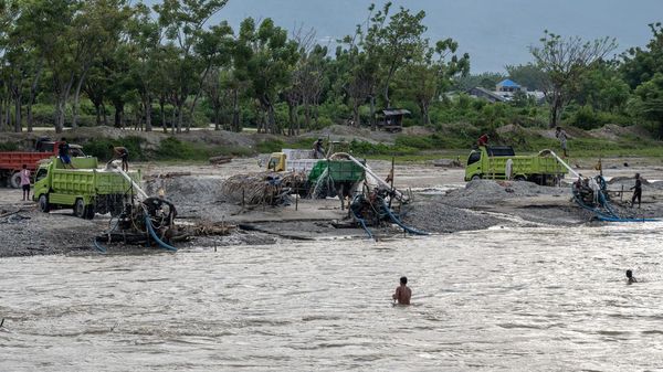 Melihat Pertambangan Rakyat di Sigi Sulawesi Tengah