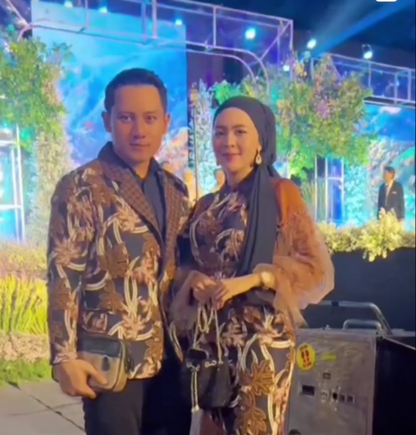 Meylisa Zaara & Suami Meylisa Zaara & Suami