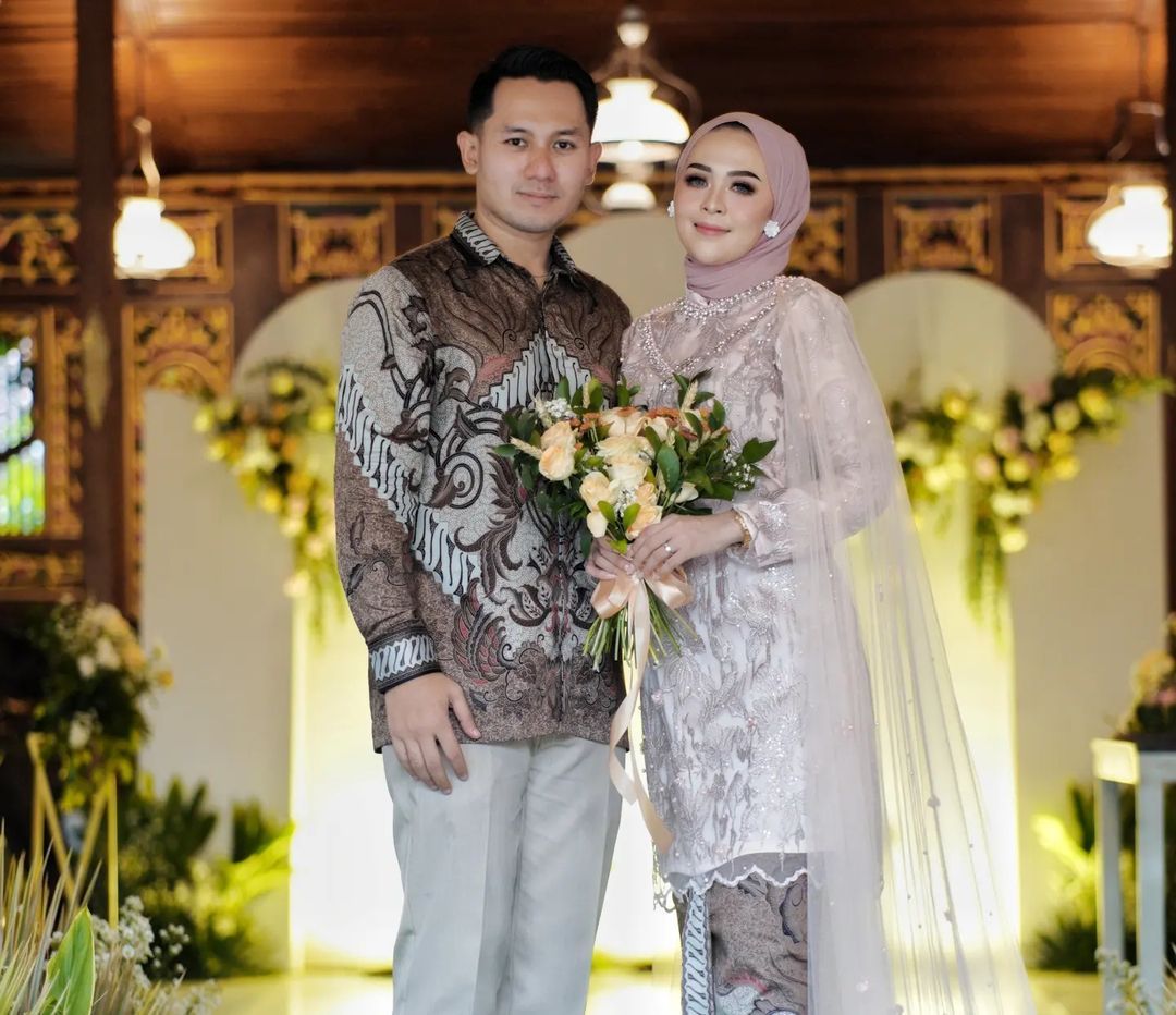 Meylisa Zaara & Suami