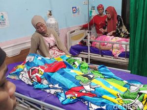 Pasutri di Sampang Diduga Keracunan Es Campur, Suami Tewas-Istri Dirawat Pasutri di Sampang Diduga Keracunan Es Campur, Suami Tewas-Istri Dirawat