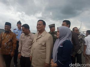 Hadiri Adu Gagasan Bacapres di Makassar, Prabowo Datang Pakai Jet Pribadi