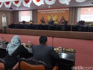 DPRD Kendal Tuding 2 OPD Rekayasa Anggaran, Bupati Dico: Masih Kabar Burung DPRD Kendal Tuding 2 OPD Rekayasa Anggaran, Bupati Dico: Masih Kabar Burung