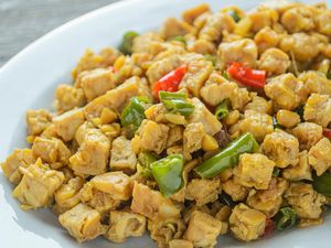 Resep Oseng Tempe Bumbu Kuning yang Sederhana dan Gurih Sedap Resep Oseng Tempe Bumbu Kuning yang Sederhana dan Gurih Sedap
