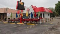 Ini Dia! 10 Restoran Cepat Saji Tertua yang Beroperasi di Dunia