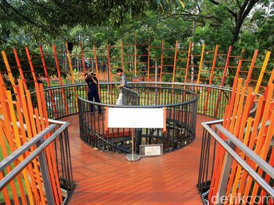 Suasana Tebet Eco Park yang Raih Penghargaan Bergengsi dari Singapura