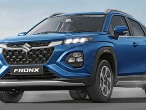 Suzuki Siapkan 5 Mobil Baru, Harganya di Bawah Rp 180 Juta! Suzuki Siapkan 5 Mobil Baru, Harganya di Bawah Rp 180 Juta!