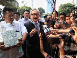 Maqdir Klaim Juga Serahkan Rp 8 M di Kasus BTS, Kejagung Ngaku Belum Tahu