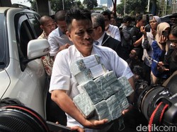 Maqdir Ismail Tak Sebut Nama Menpora saat Serahkan Rp 27 M ke Kejagung