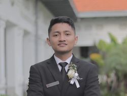 Dulu Maba Termuda di Unair, Kini Mahasiswa Kampus Terbaik di London