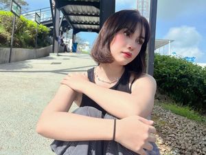 Cara Angie Zelena Produksi Musik di Rumah