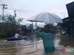 Banjir dan Longsor juga Landa Agam dan Padang Pariaman, 2 Warga Hilang