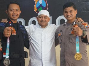 2 Atlet Polda Jatim Raih Emas dan Perak di Ajang Judo Kapolri Cup 2023 2 Atlet Polda Jatim Raih Emas dan Perak di Ajang Judo Kapolri Cup 2023