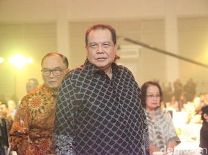 Chairul Tanjung hingga Kapolri Hadiri Hoegeng Awards 2023 Chairul Tanjung hingga Kapolri Hadiri Hoegeng Awards 2023