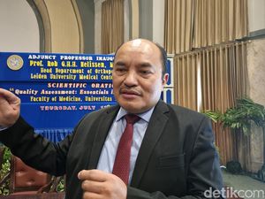 FK Unair Kerjasama dengan Kampus Belanda Atasi Permasalahan Tulang dan Sendi FK Unair Kerjasama dengan Kampus Belanda Atasi Permasalahan Tulang dan Sendi