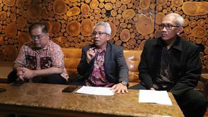 Eks Waket MWA Duga Ada yang Ditutupi Terkait Pembekuan MWA UNS