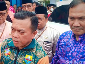 Instruksi Al Haris soal Makam-Sekolah Terdampak Tol Trans Sumatera