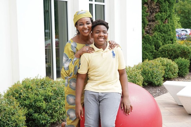 Hanif Mouehla dan Ibunya, Khuraira Musa/Foto: wmchealth.org Hanif Mouehla dan Ibunya, Khuraira Musa/Foto: wmchealth.org