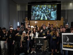 Banyak Film Disebut Kurang Laku Imbas Hollywood Strikes