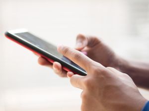 Internet Melambat Terus, Bisa Jadi Indonesia Cemas 2045 Internet Melambat Terus, Bisa Jadi Indonesia Cemas 2045